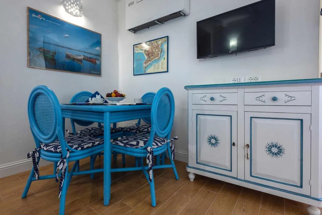 Alghero Sui Bastioni Con Vista Mare Per 2 Persone Daire 0*,  İtalya